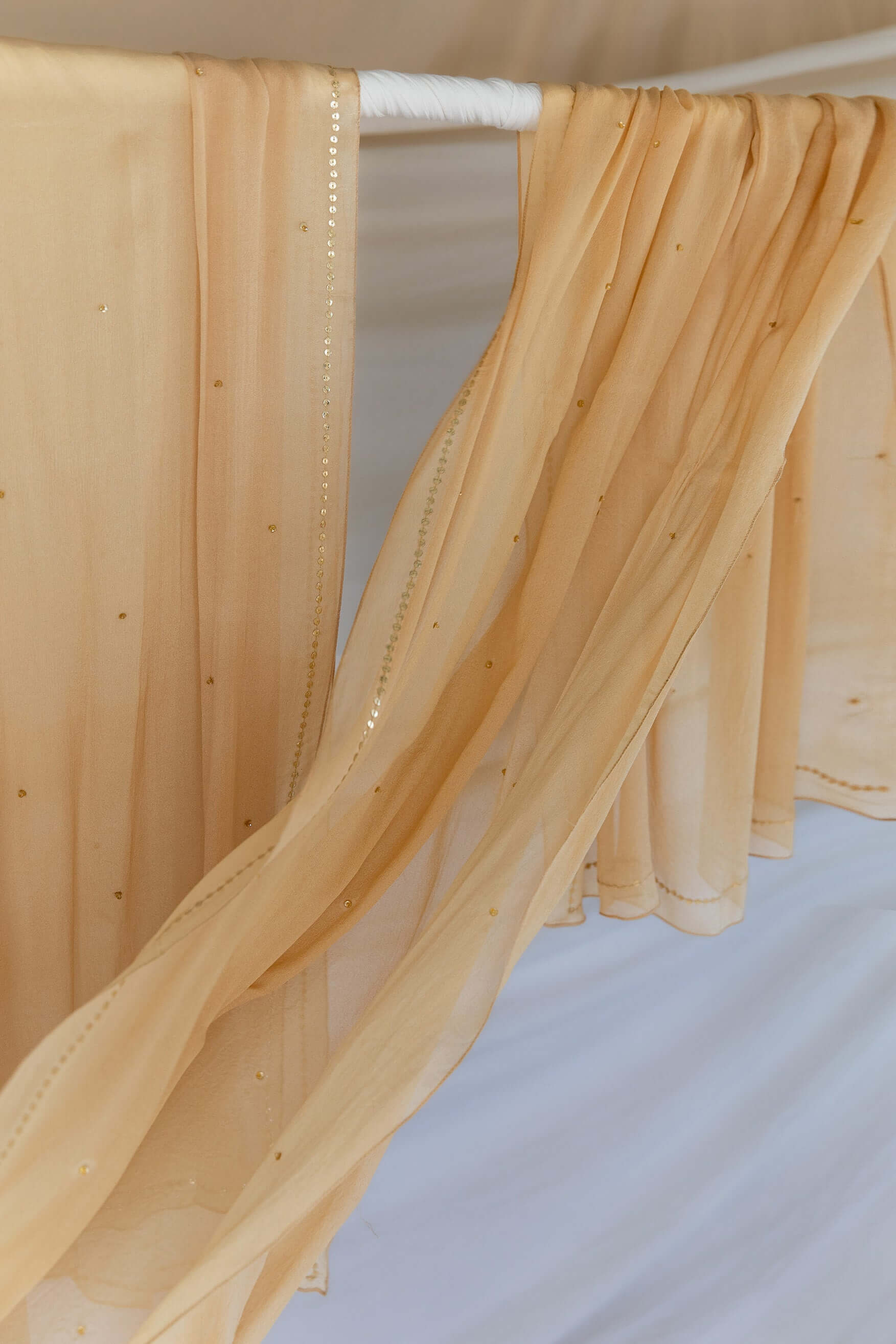 Bit of Sparkle - Gold - Image 2