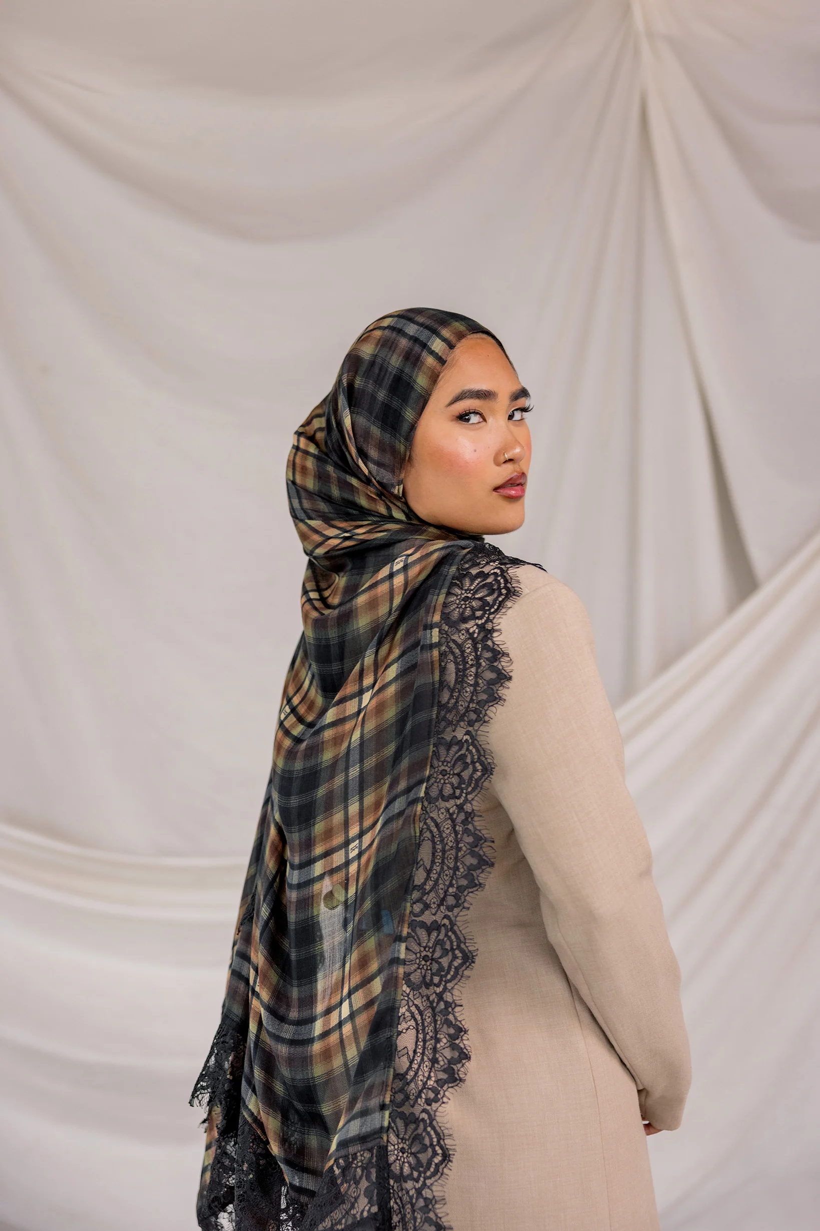 Black Chantilly Plaid - Image 3