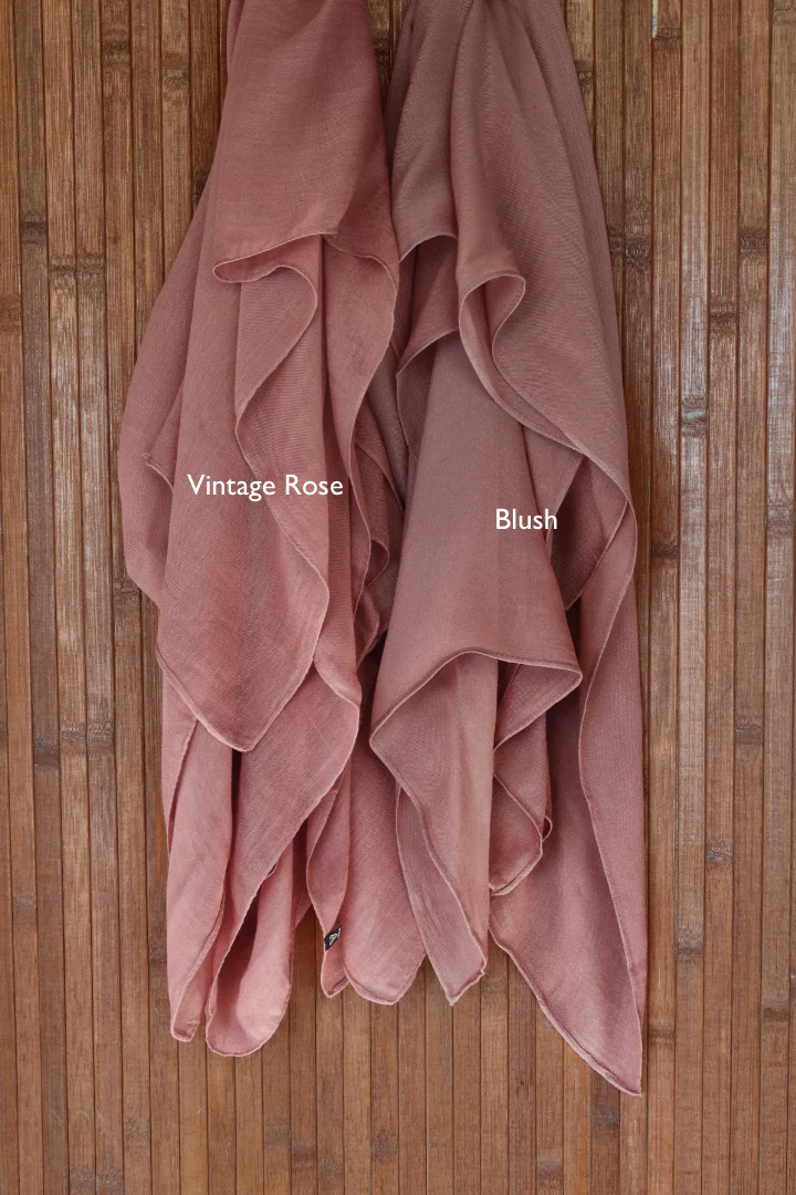 Vintage Rose - Image 5