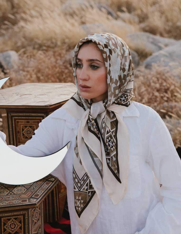 Damasq Silk Square - Image 5