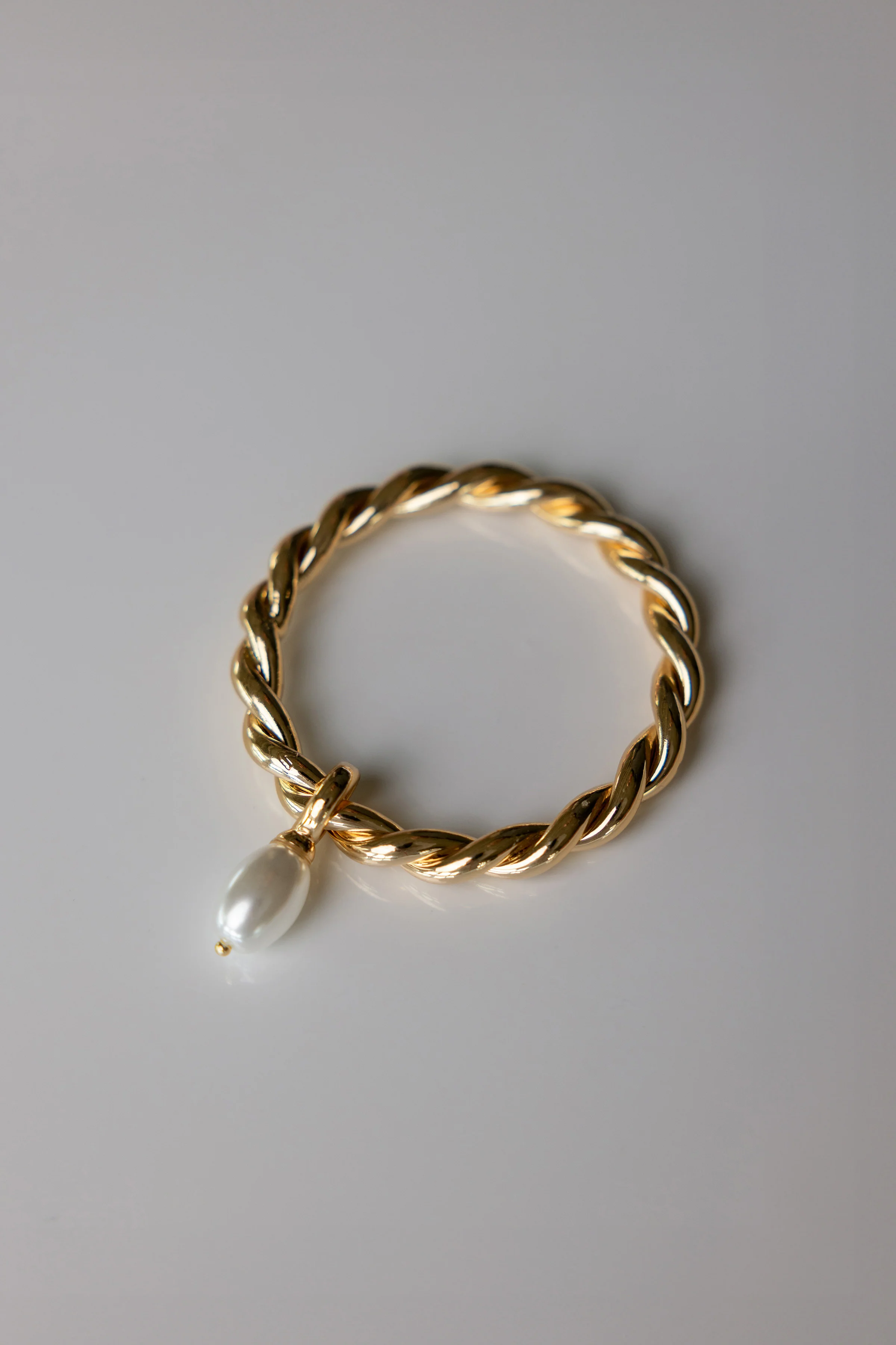 Twisted Pearl Gold Hoop - Image 2