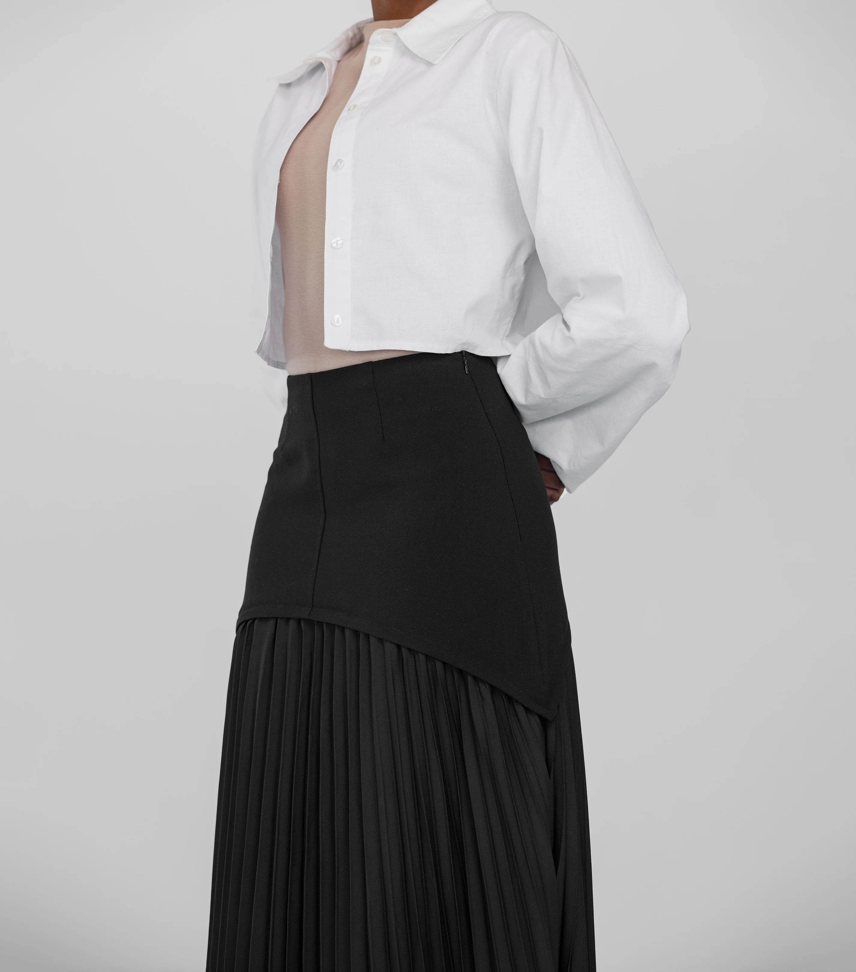 Pleated Drop Waist Skirt Black - Image 3