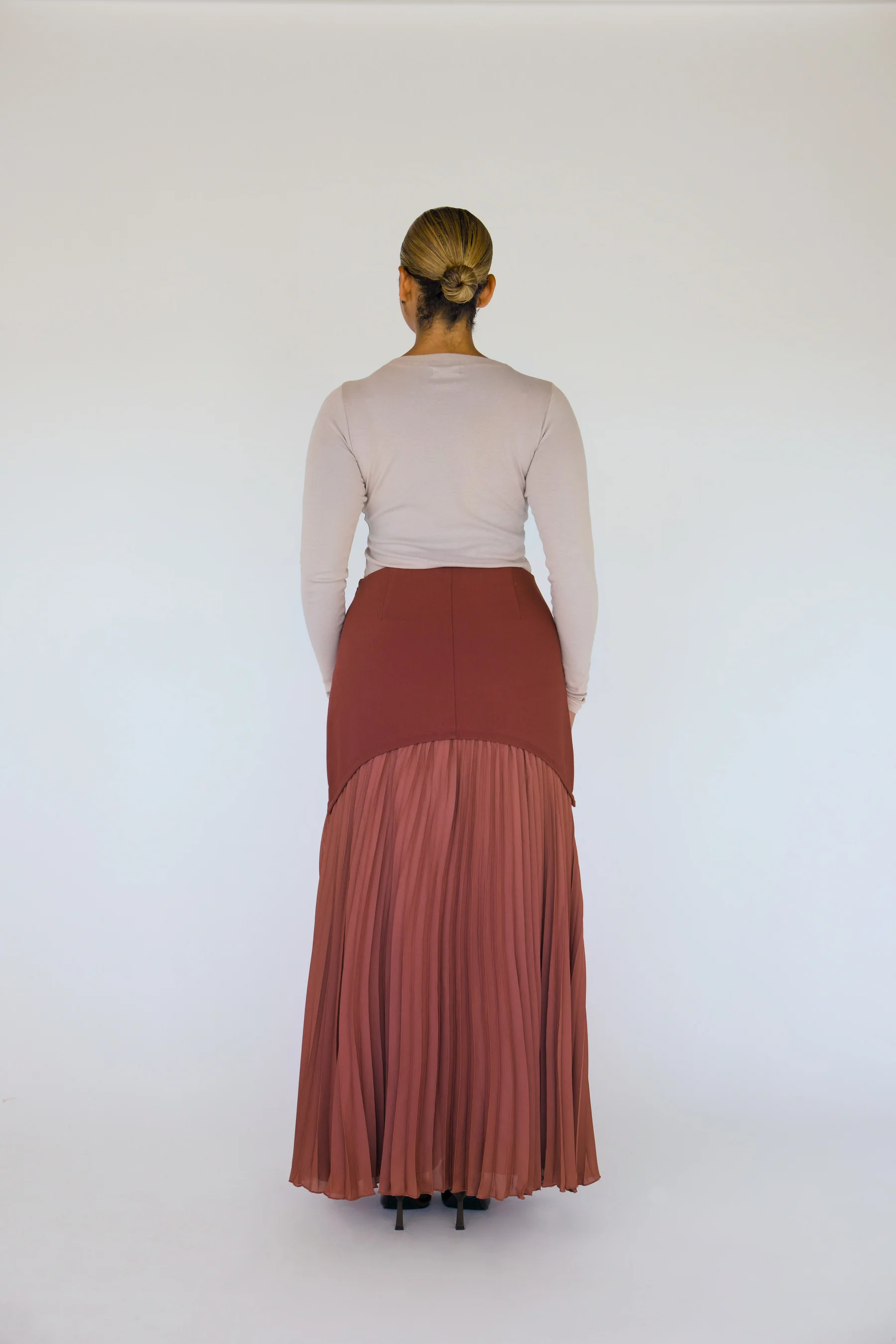 Pleated Drop Waist Skirt Rouge - Image 10