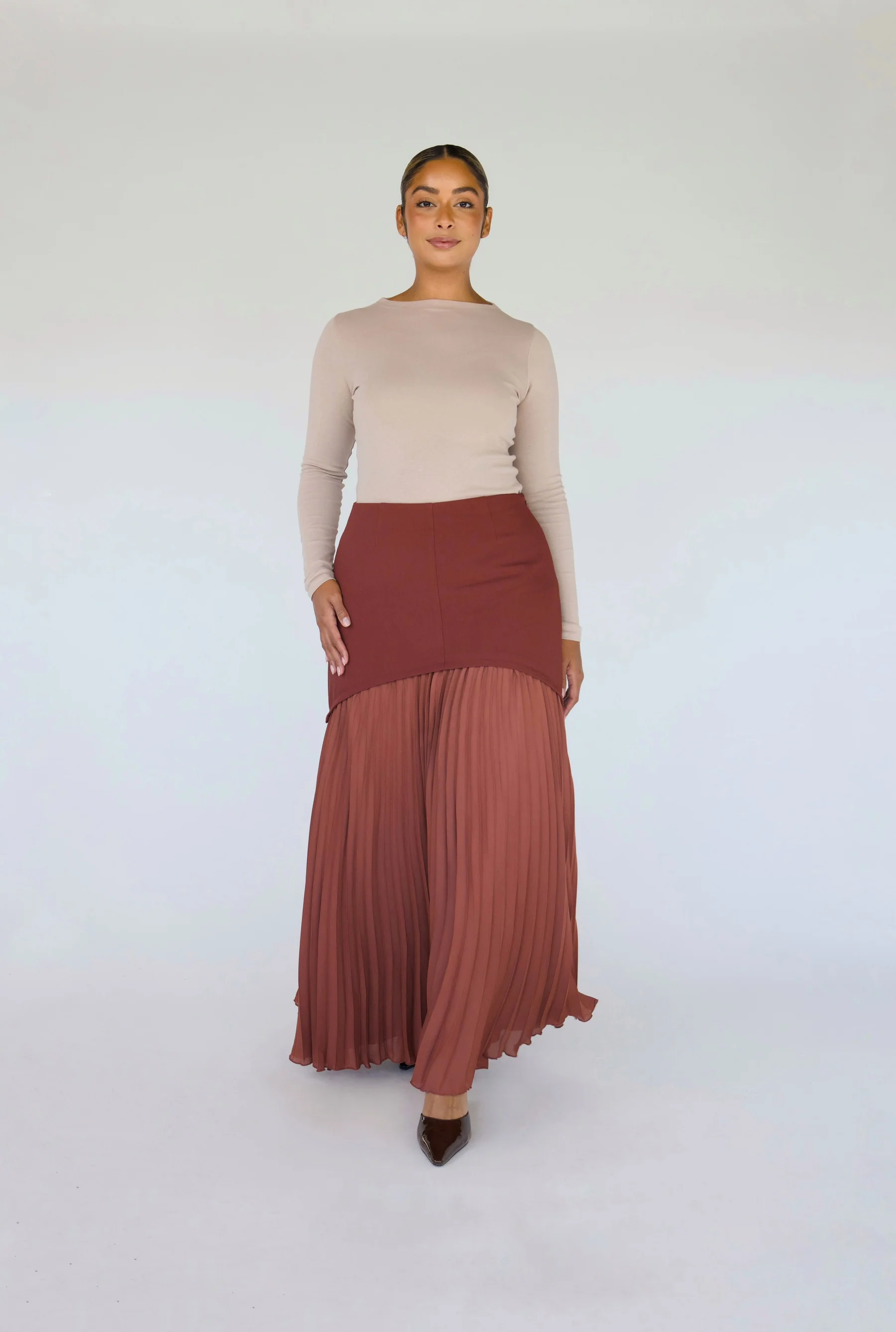 Pleated Drop Waist Skirt Rouge - Image 9