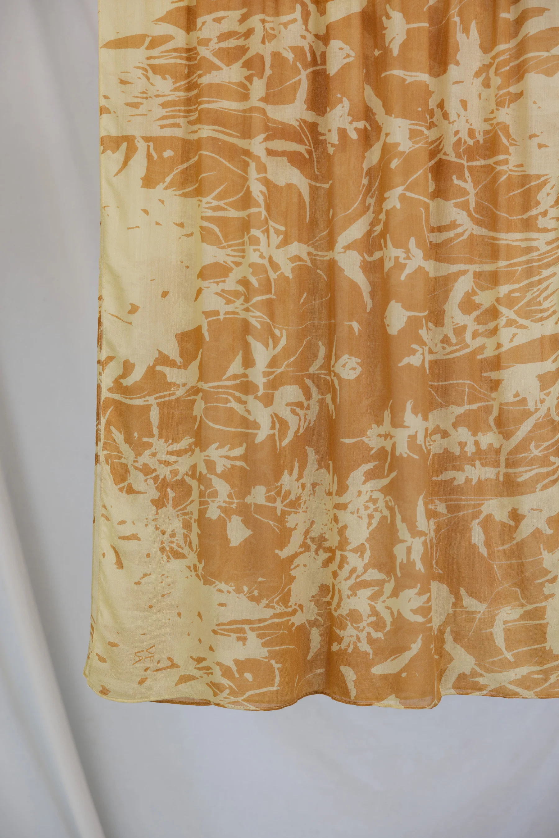 Honey Shadow Blossom - Image 3