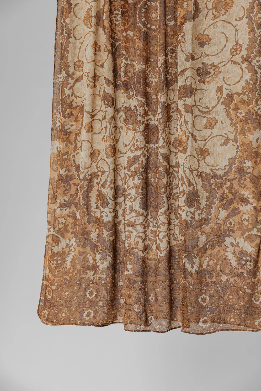 Ivory Tapestry - Image 2