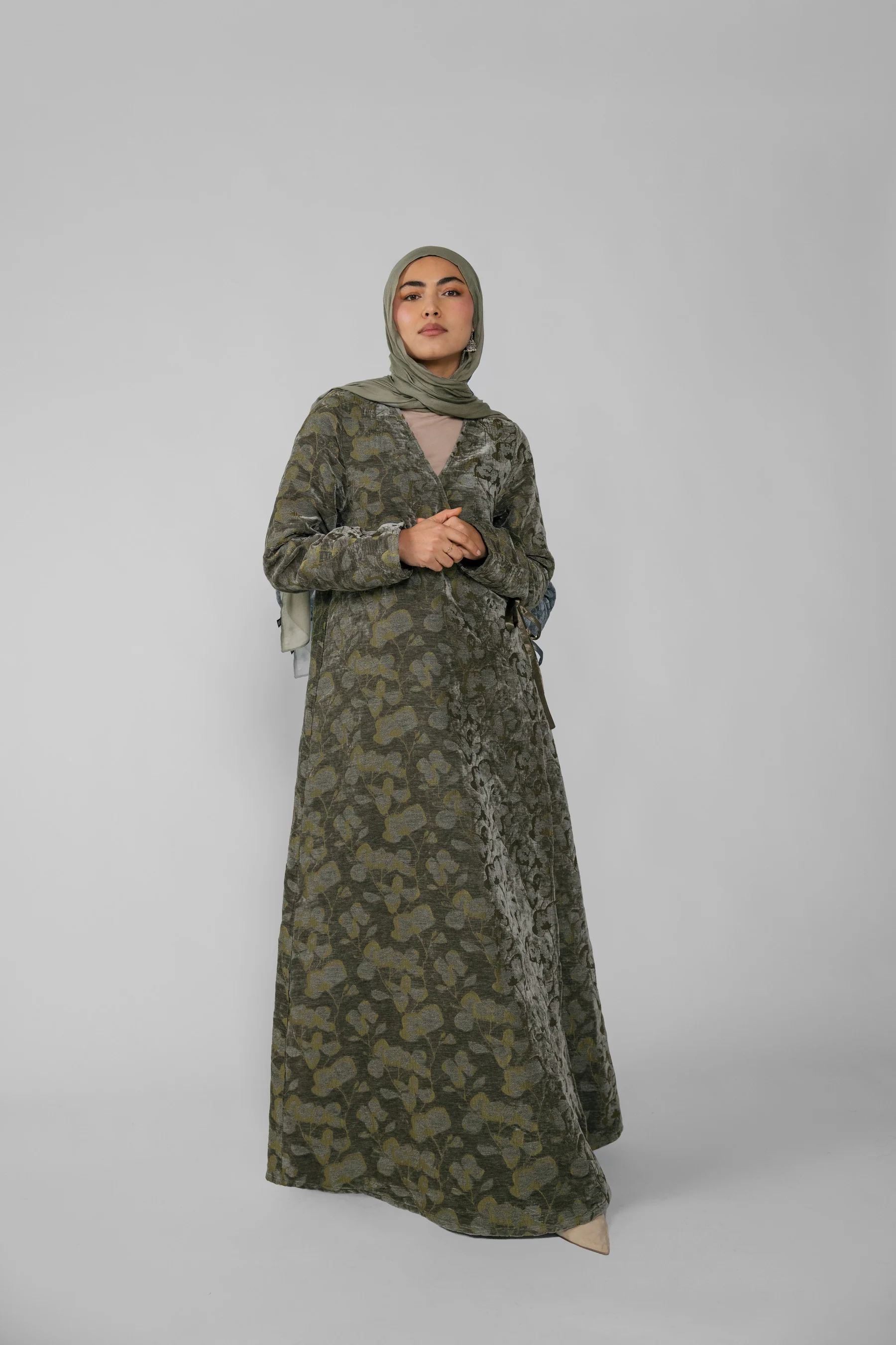 Jacquard Abaya - Image 3