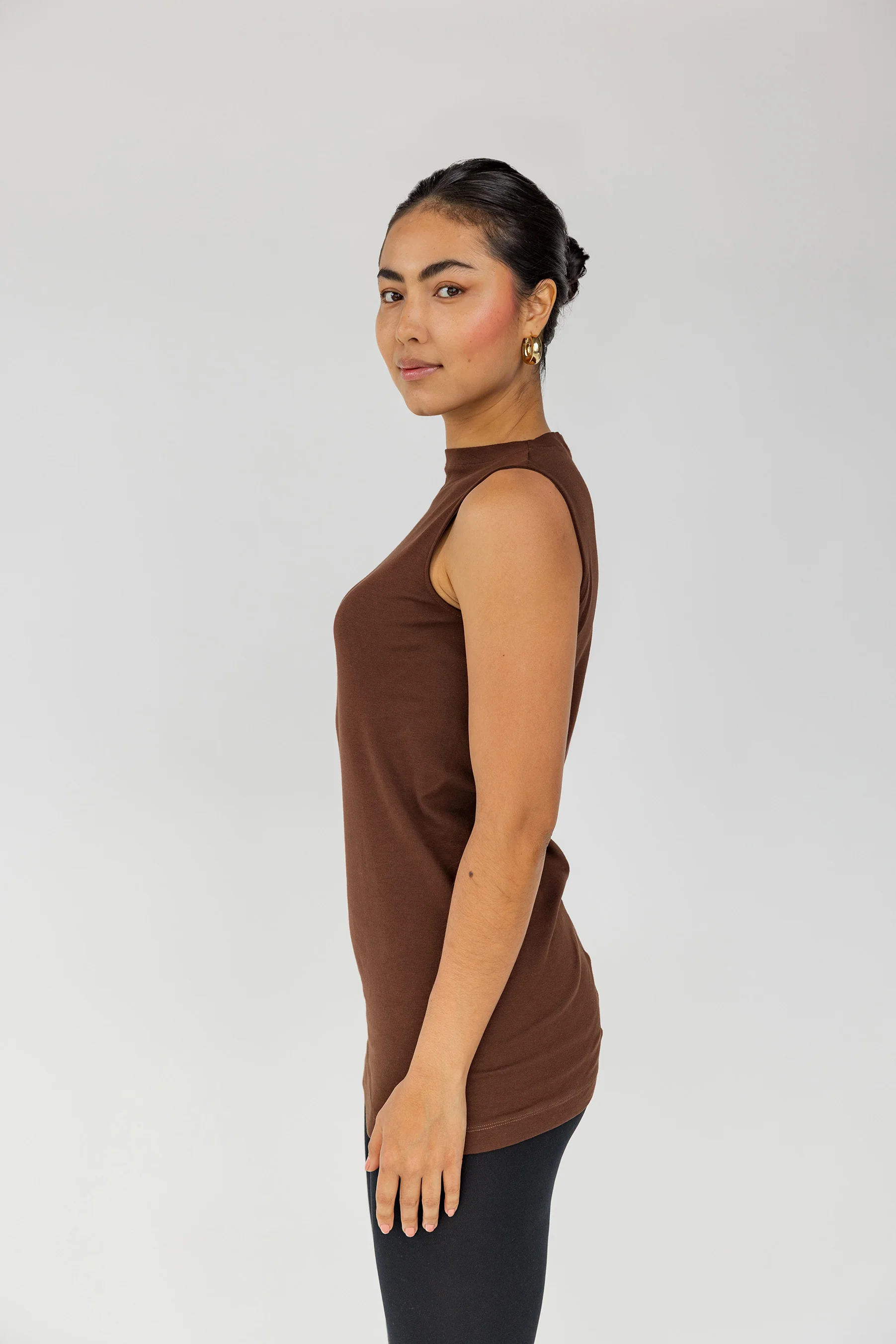Mock Neck Tank Cocoa - Image 2
