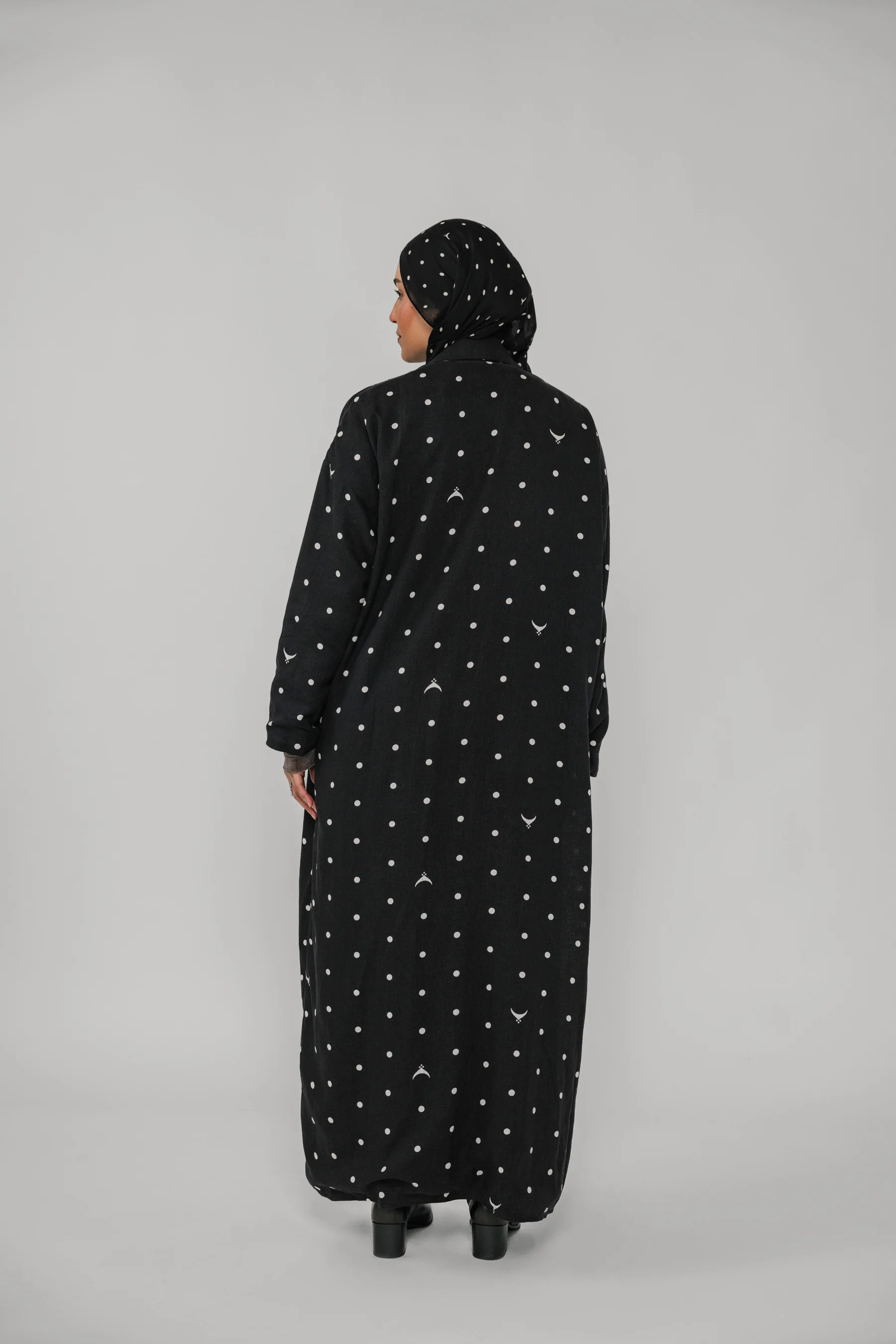 Polka Dot Reversible Abaya - Image 7