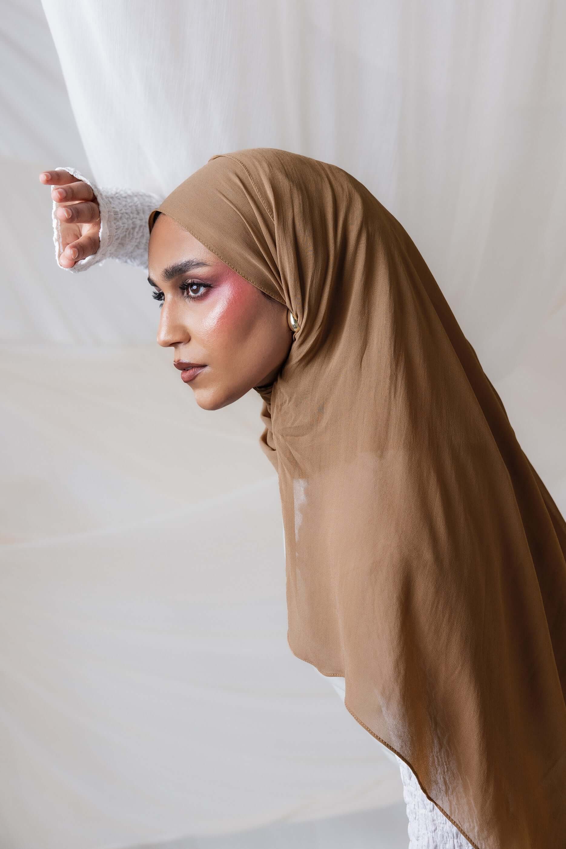 Qahwah Brown Crepe Chiffon - Image 3