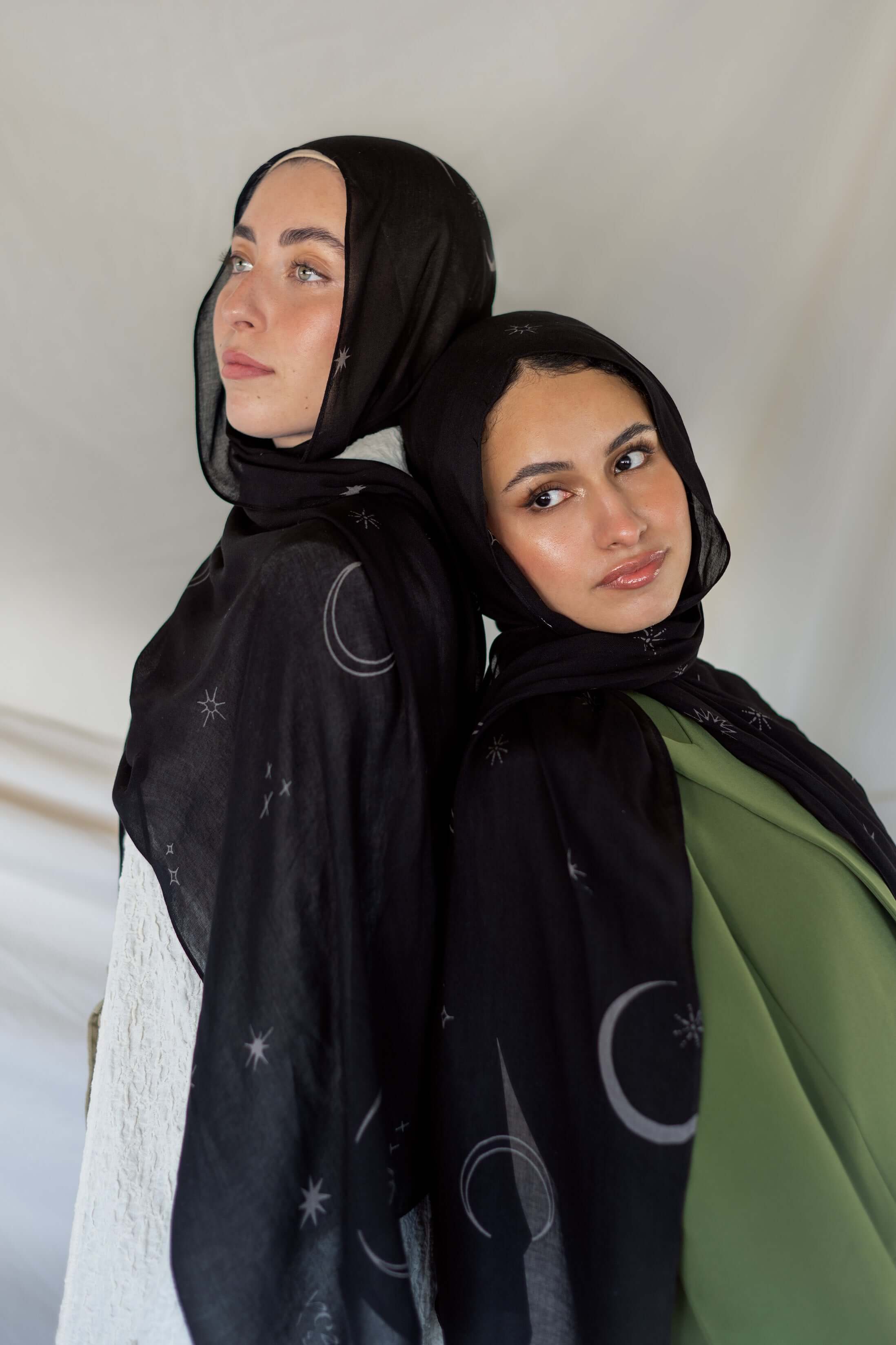 Qamar Black