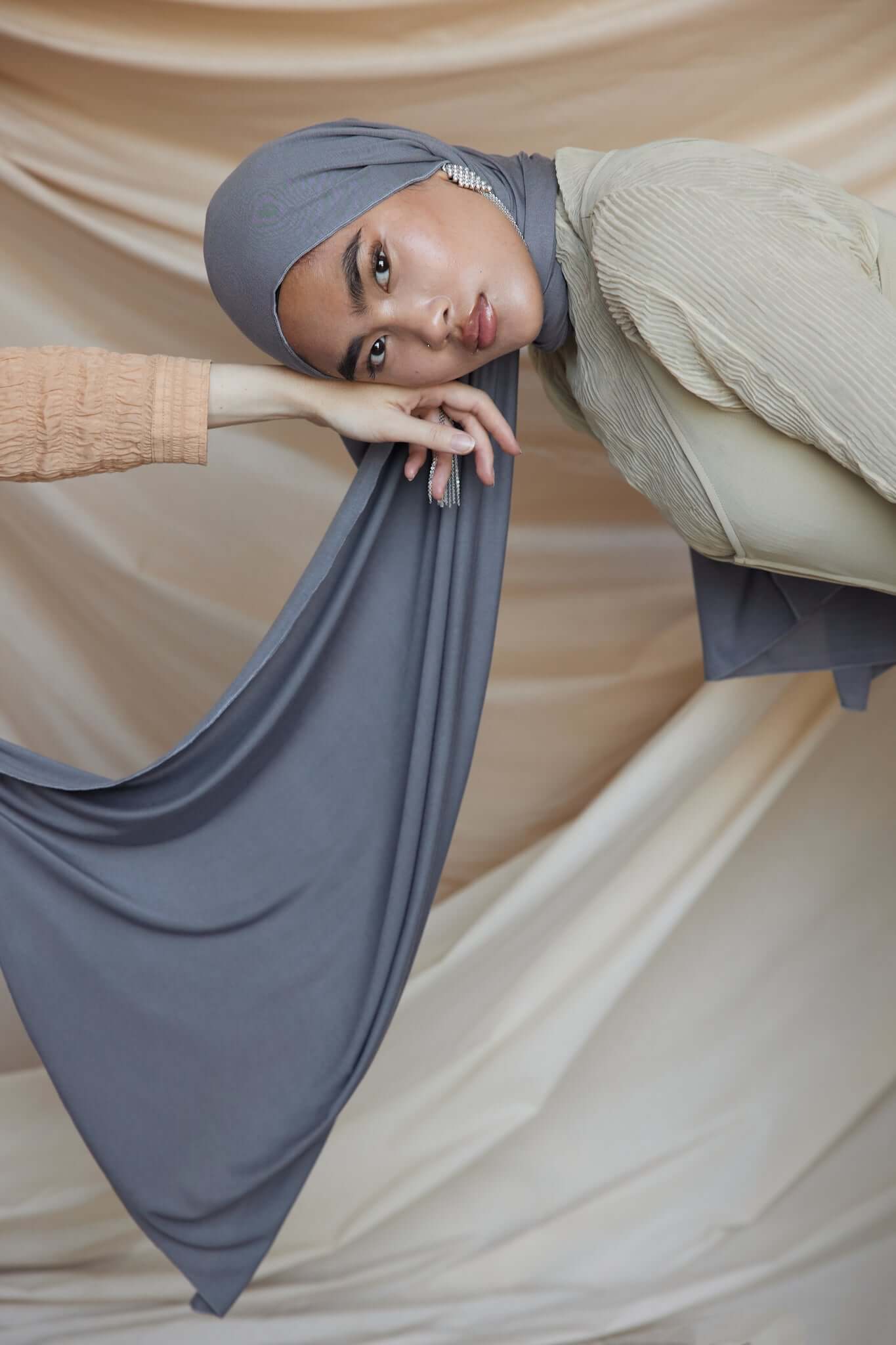 Smoky Silver Jersey - Image 4