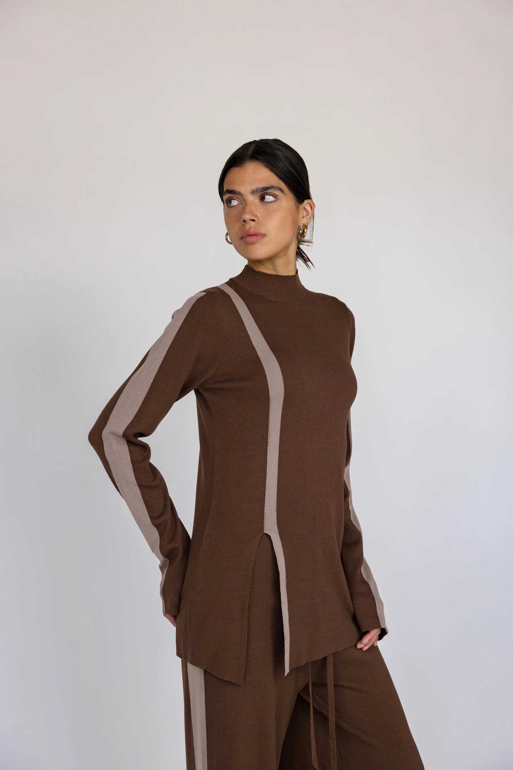 Sport Stripe Top Oak - Image 10