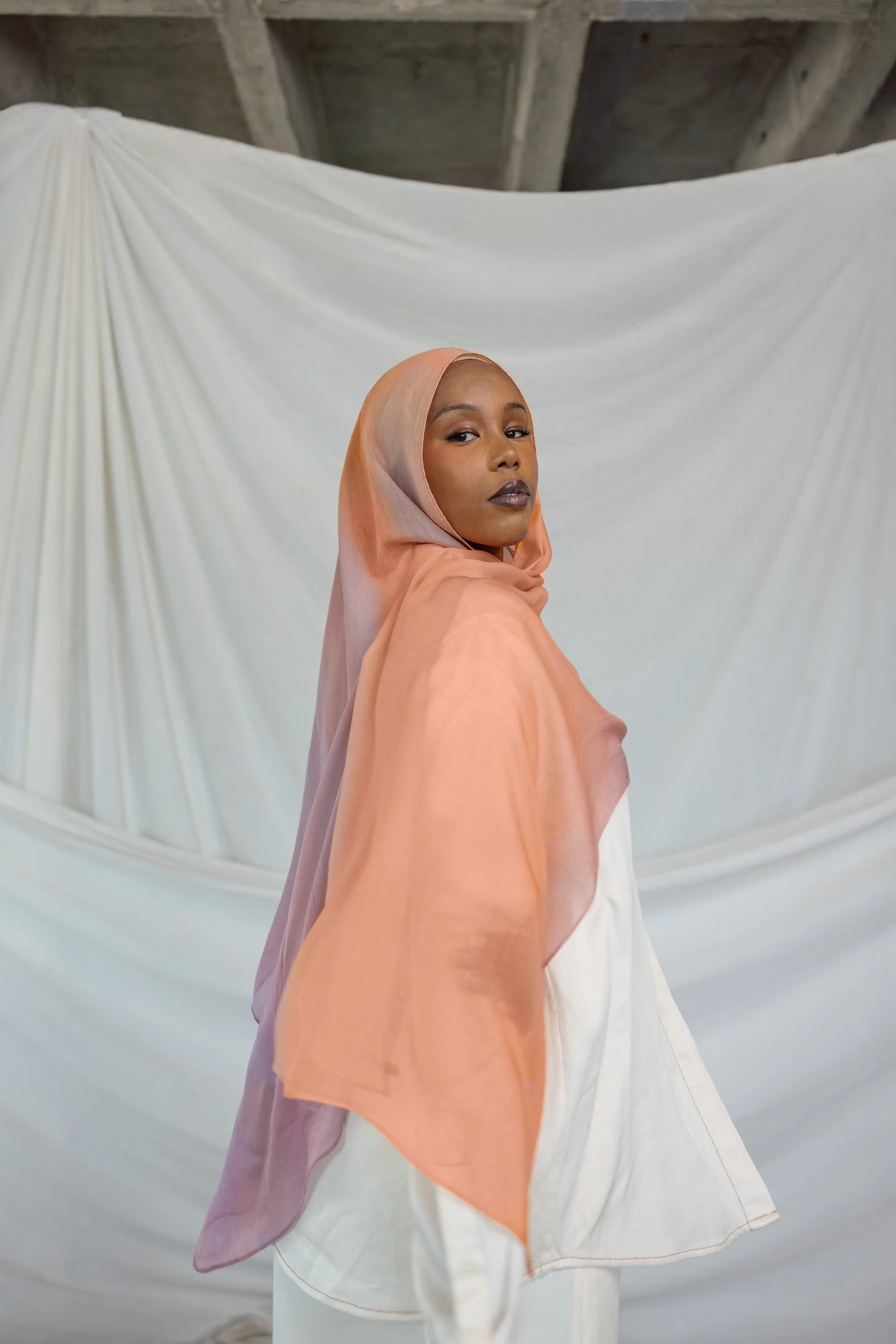 Sunkissed Glow - Image 2