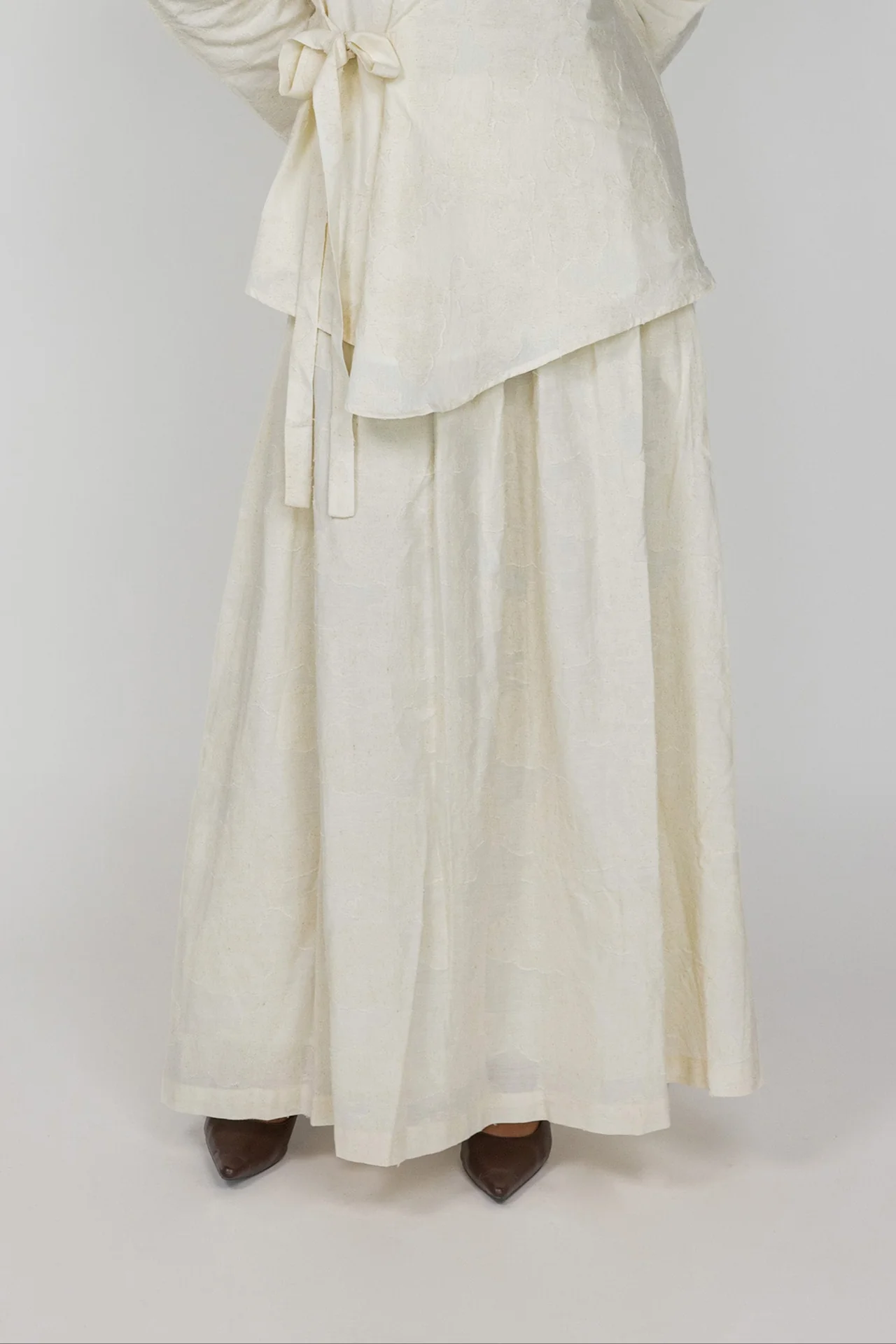 Textured Smocked Waist Skirt - Image 5