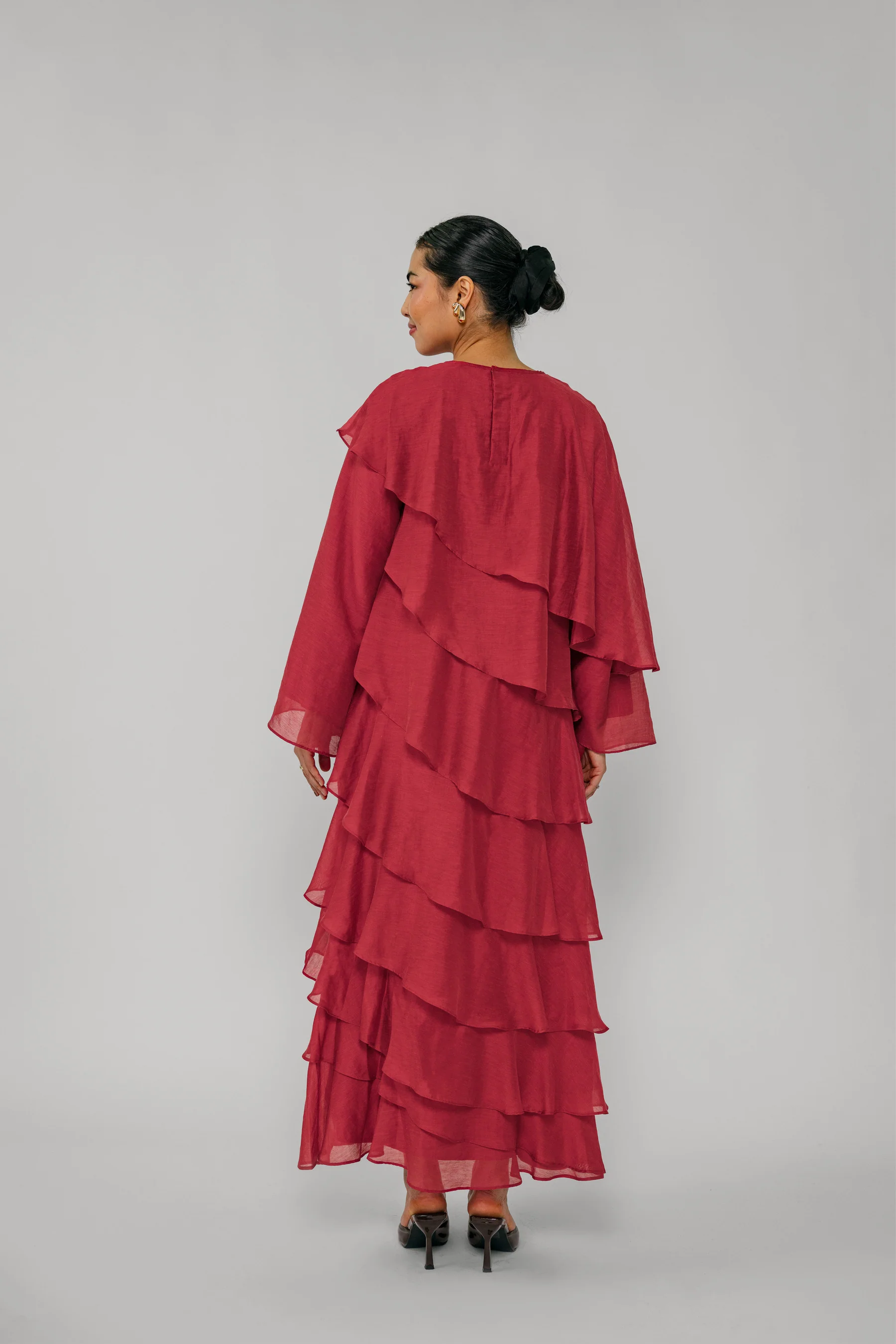 Tiered Ruffle Dress Garnet - Image 9