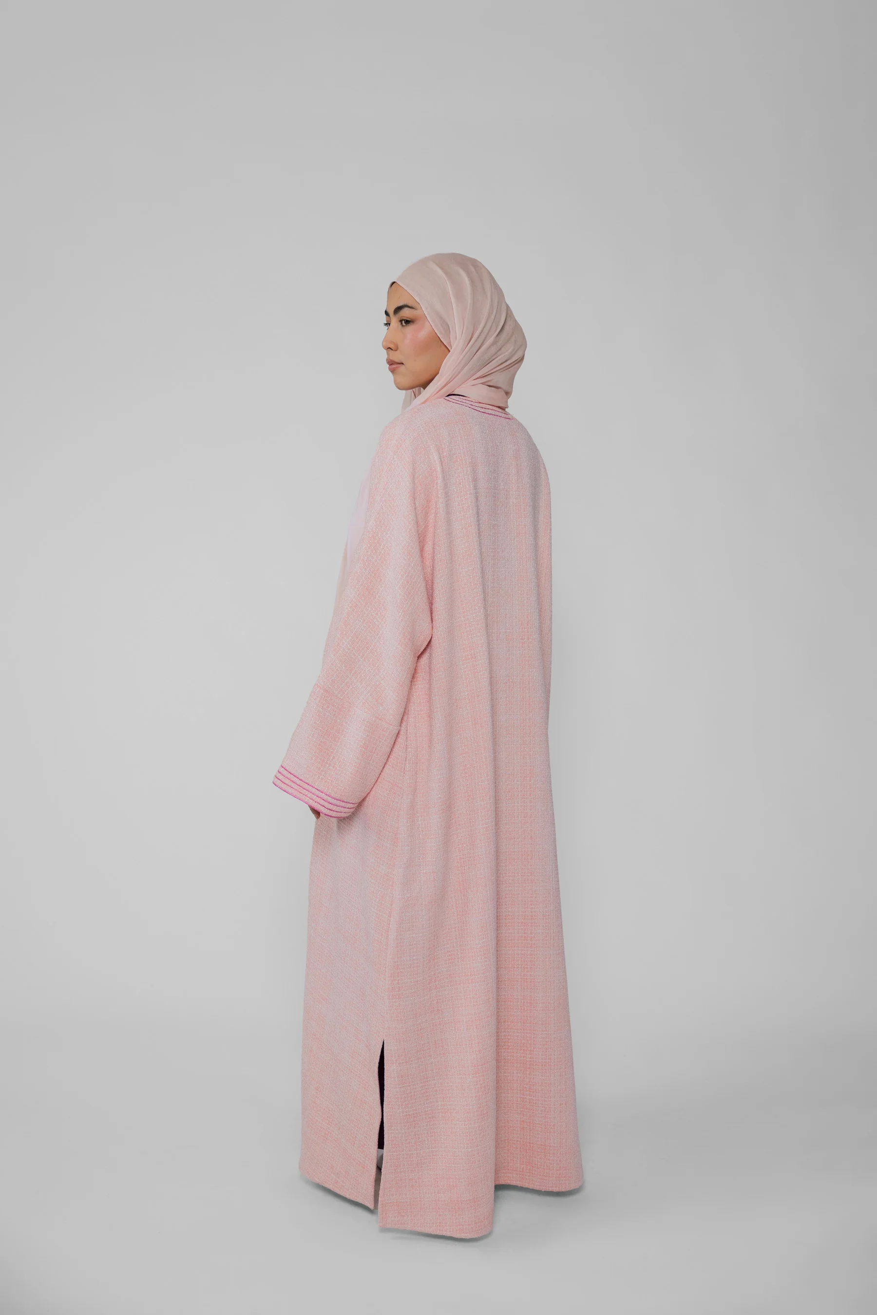 Tweed Curve Abaya Pink - Image 2