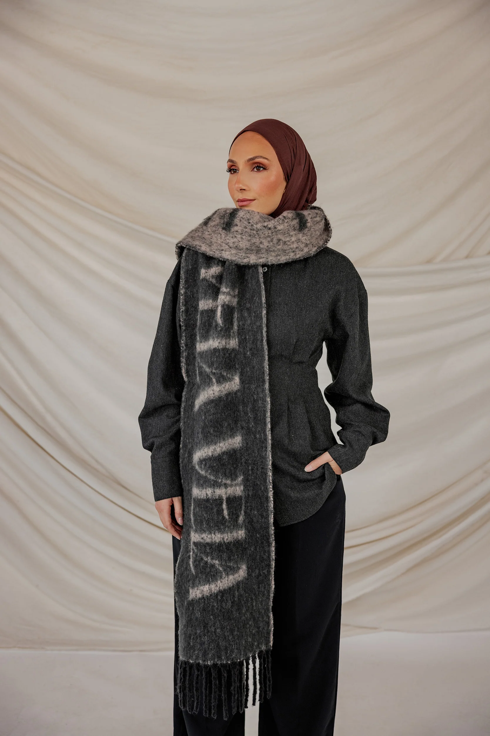 VELA Winter Scarf
