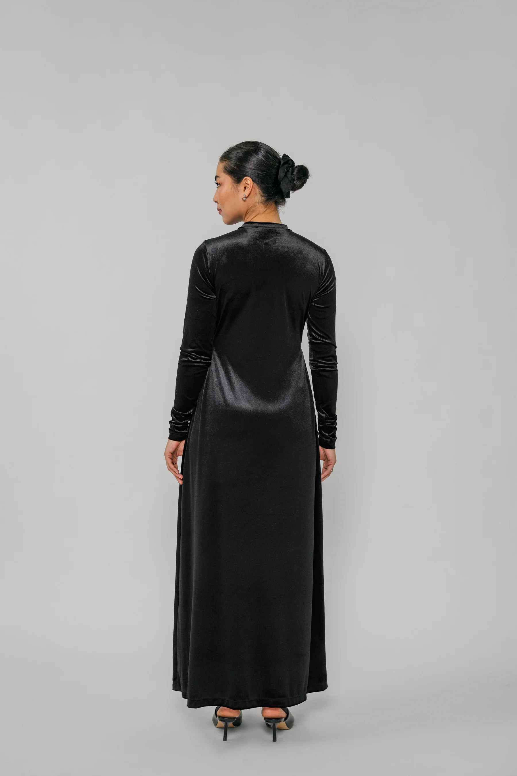 Velvet Dress Black - Image 6