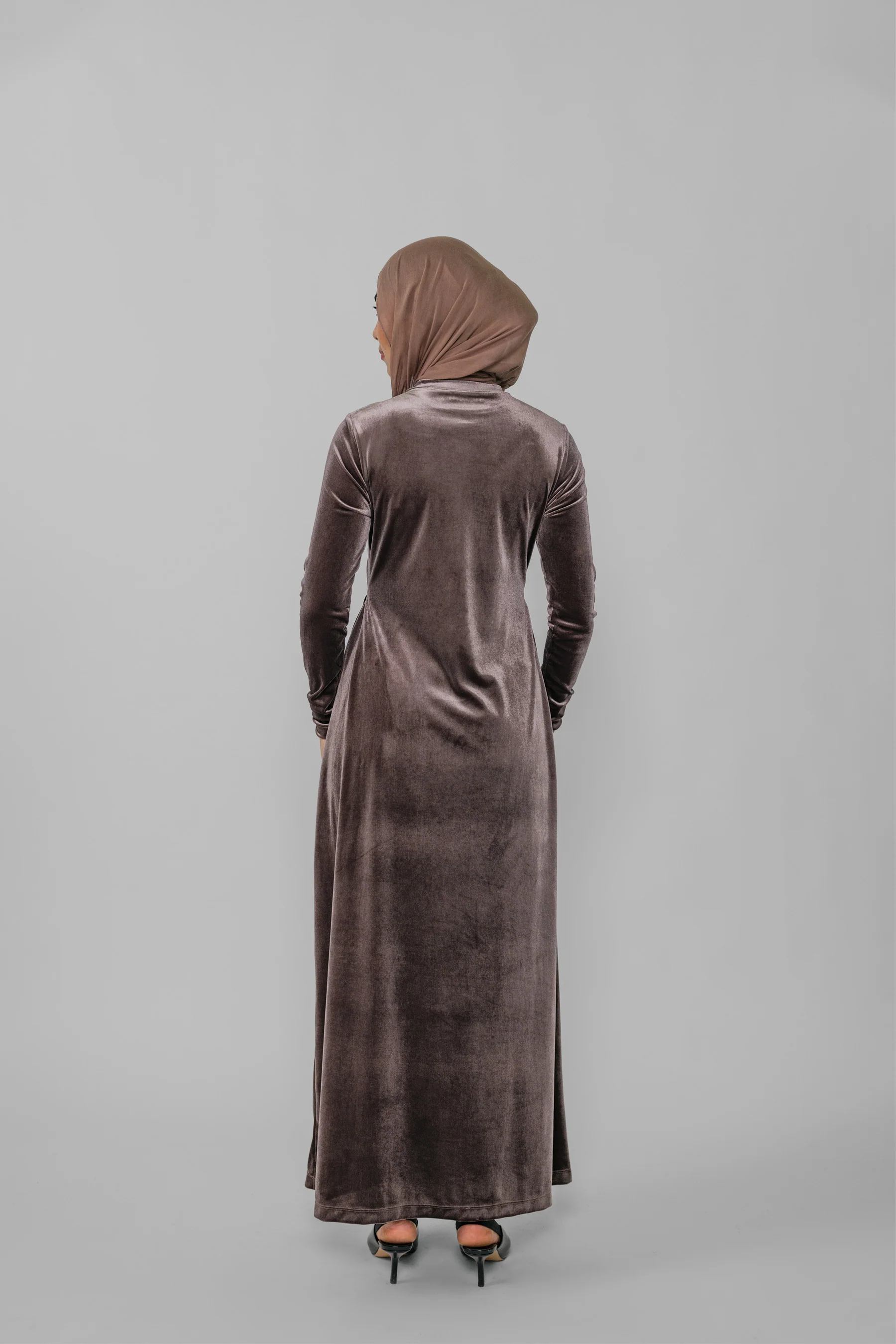 Velvet Dress Mink - Image 3