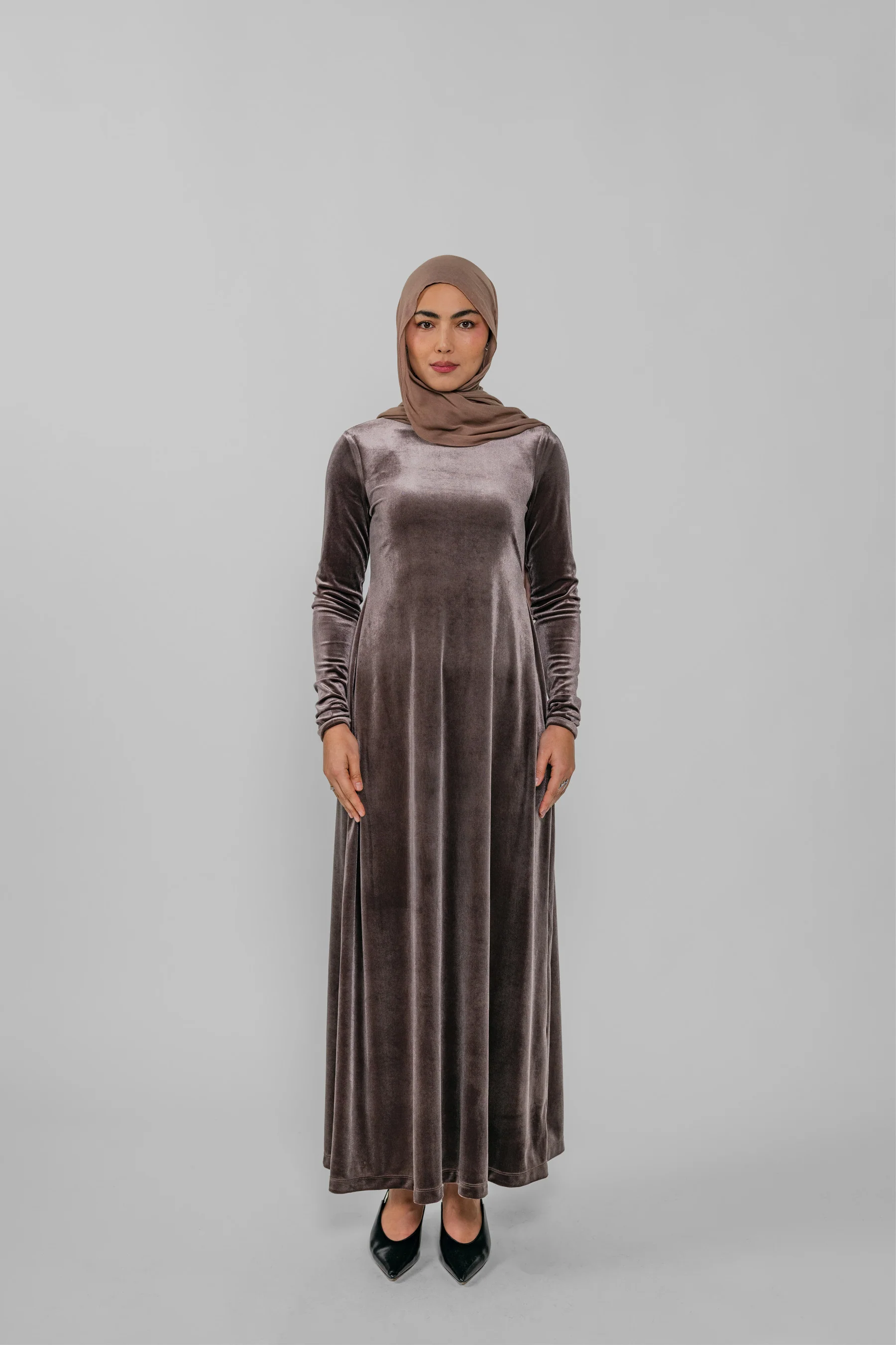 Velvet Dress Mink - Image 4